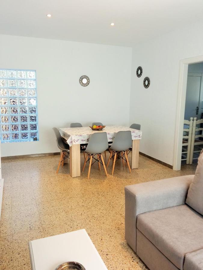 Villa Doris Lloret de Mar Exterior foto